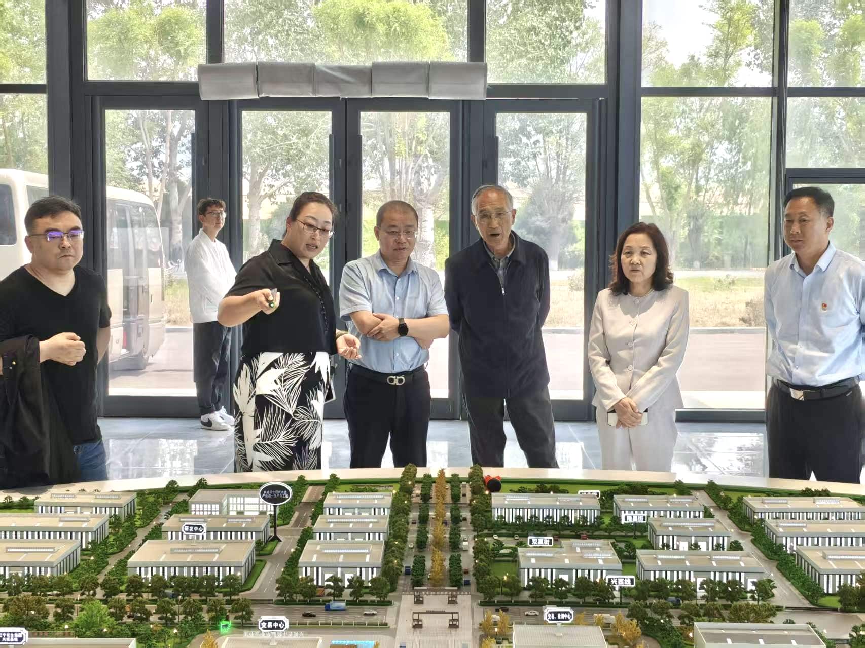 【聚焦產業升級】葫蘆島銀行監事會赴正業集團專項調研(圖6) 【聚焦產業升級】葫蘆島銀行監事會赴正業集團專項調研(圖6)